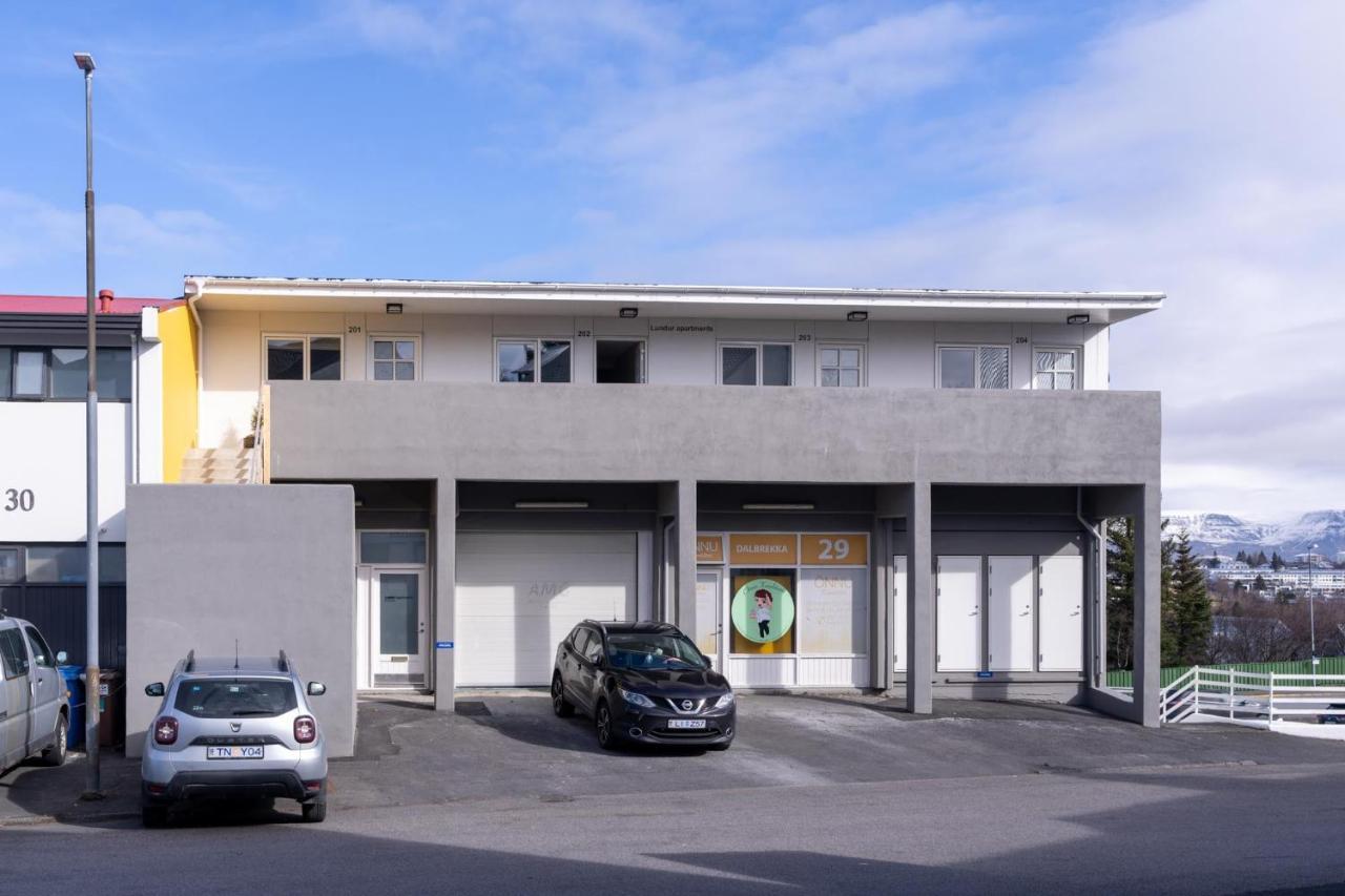 Lundur Apartments Рейкявик Екстериор снимка